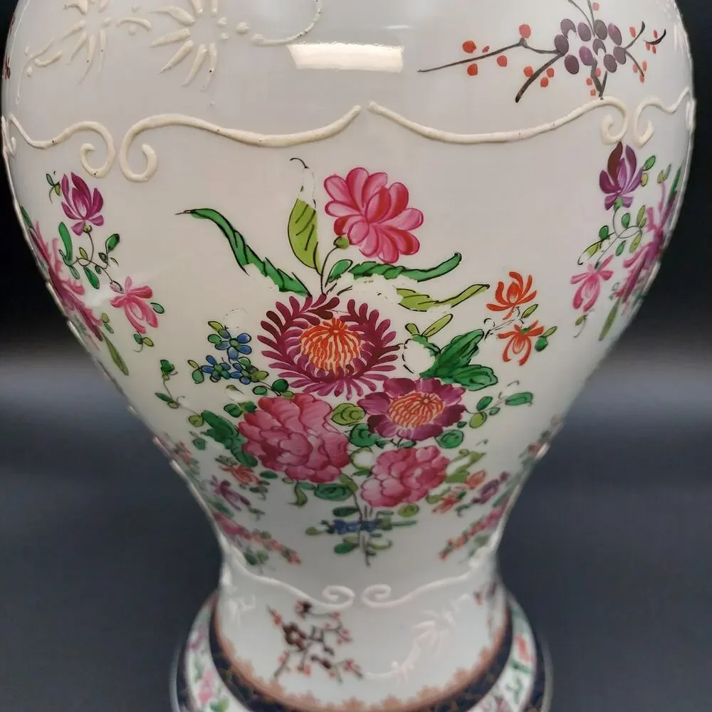 Antique Samson Paris Armorial Porcelain Vase Chinese Export Style Famille Rose
